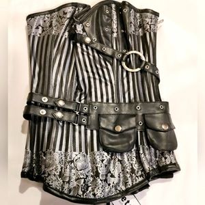 NWT Size 22 Silver & Black Brocade Steel boned Steampunk Overbust Corset